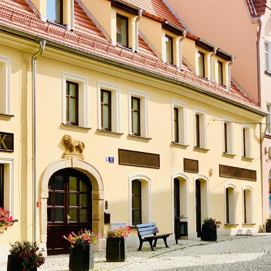Hotel, Apartament Pod Zlotym Lwem W Samym Centrum Miasta Z Darmowym Parkingiem VII 克沃兹科 外观 照片
