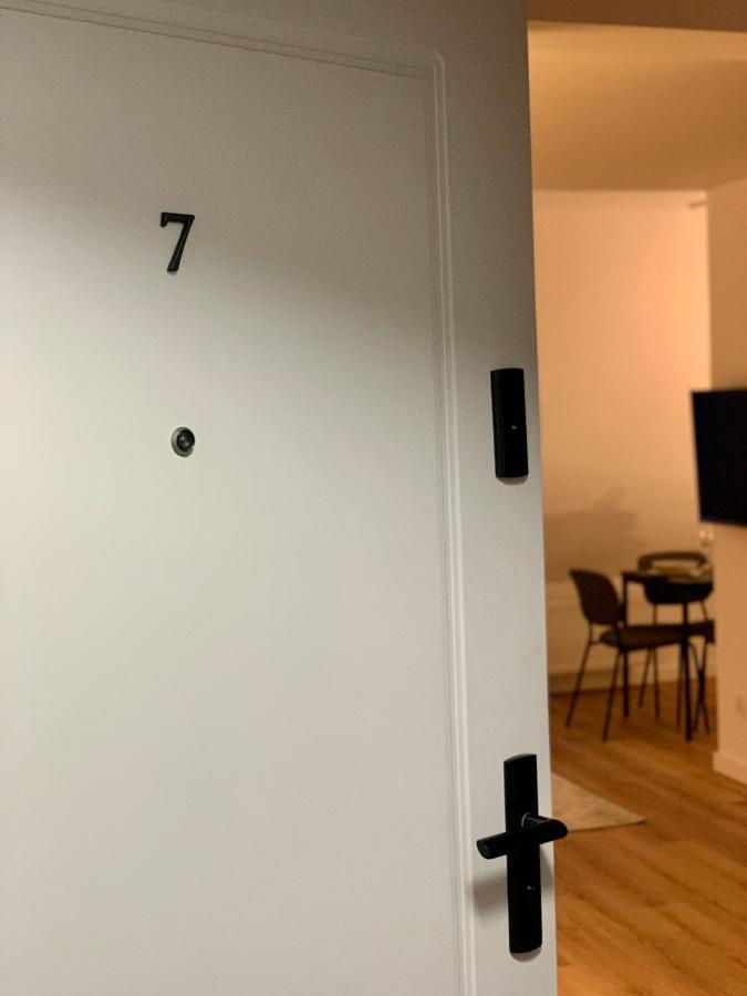 Hotel, Apartament Pod Zlotym Lwem W Samym Centrum Miasta Z Darmowym Parkingiem VII 克沃兹科 外观 照片